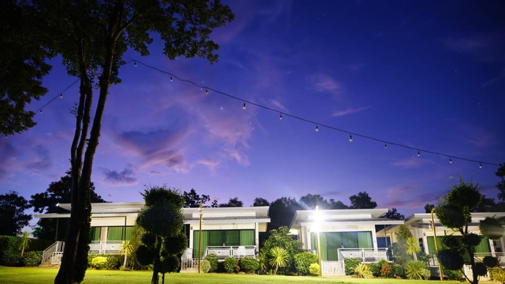 River Valley Resort แอทน่าน Exterior foto