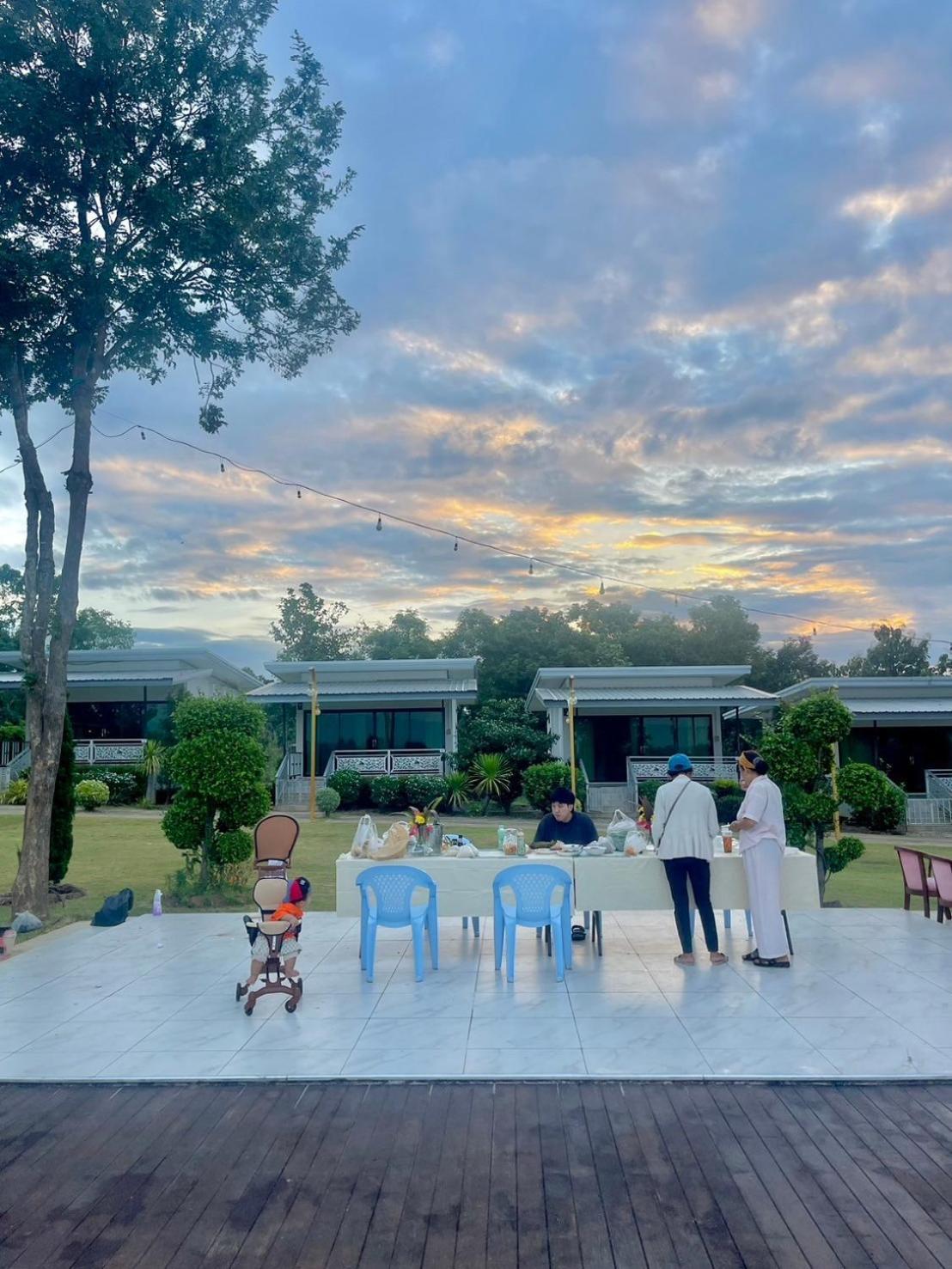 River Valley Resort แอทน่าน Exterior foto