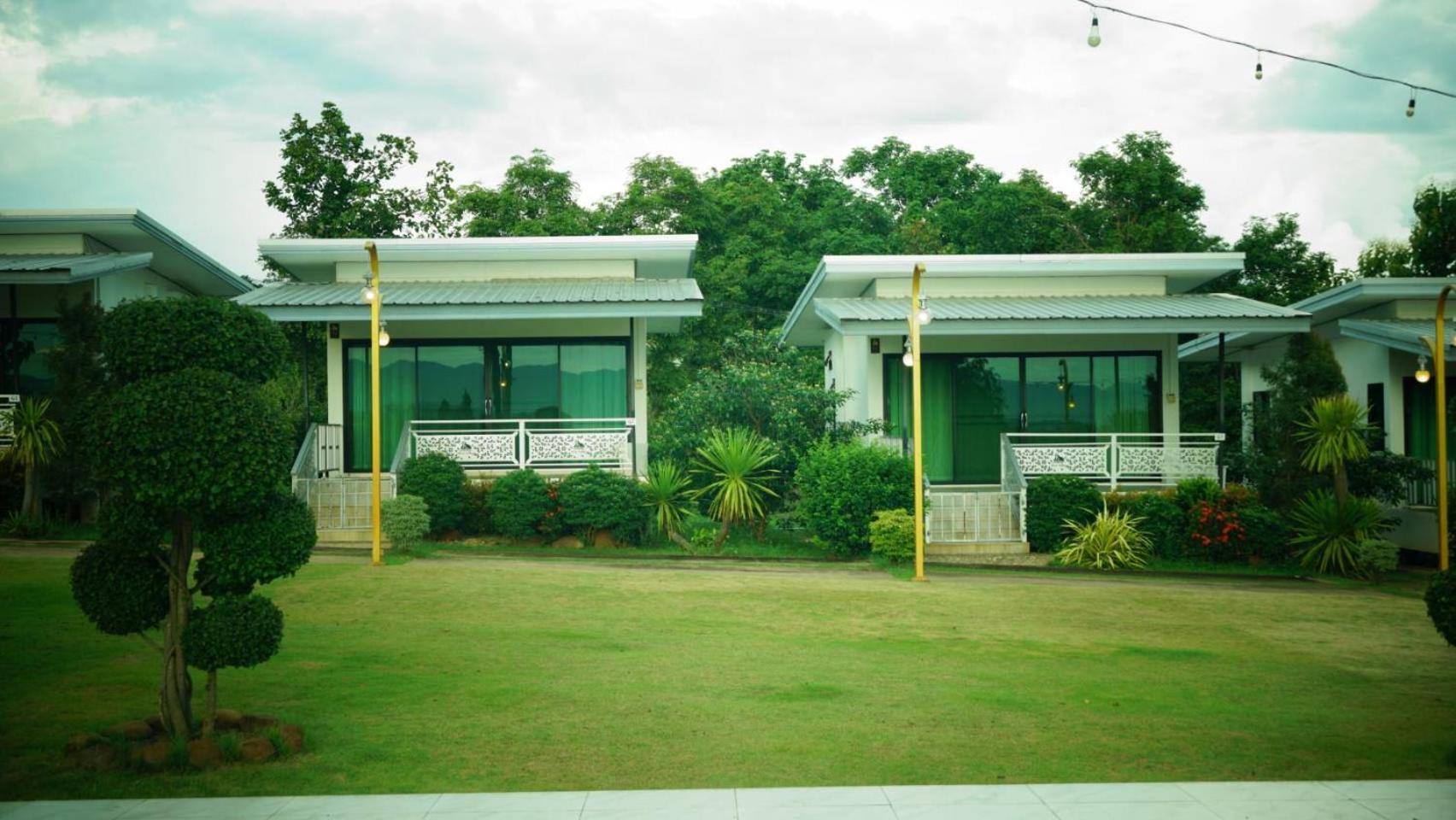 River Valley Resort แอทน่าน Exterior foto